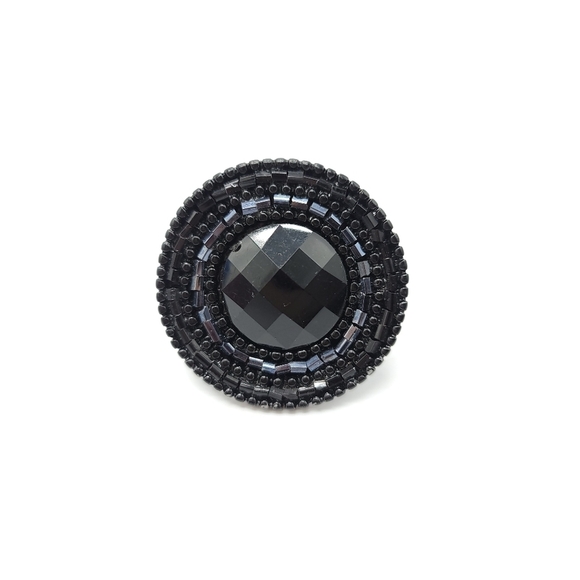 Black rhinestone beaded stretch ring - Picture 1 of 6